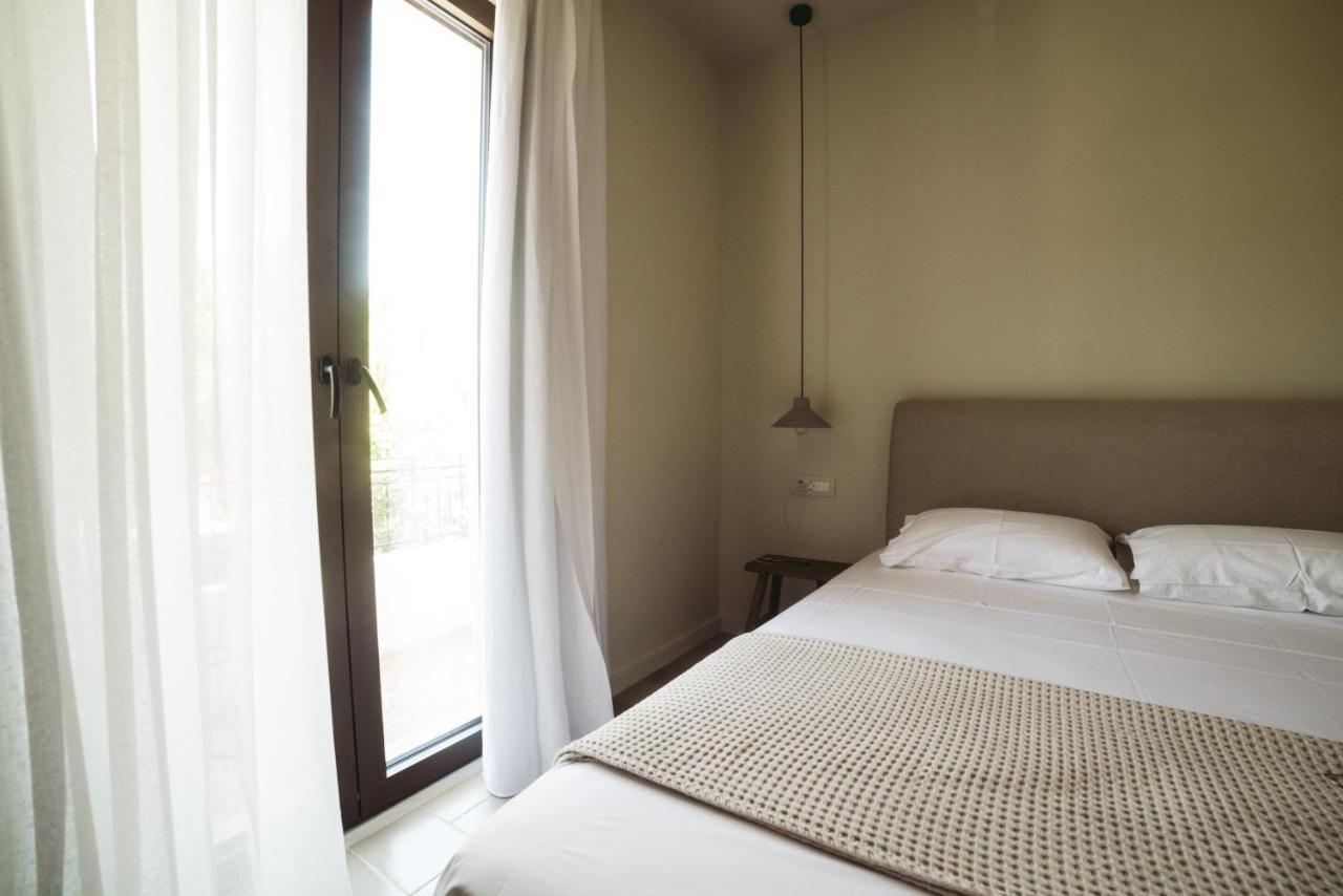 Yasemi Hotel Аргостолион Екстериор снимка